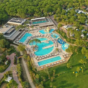 База отдыха Mediterraneo Village, Каваллино