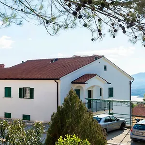 Iris Apartmán Rabac
